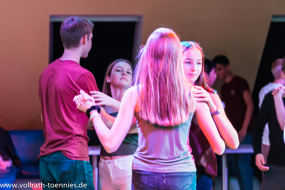 2019 11 30 Tanzparty Jugend 0499